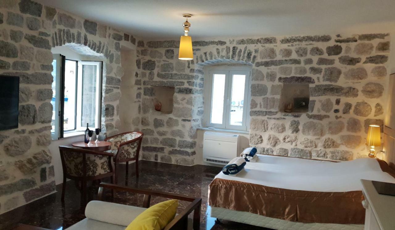 Apartmani Armonia Perast Eksteriør bilde