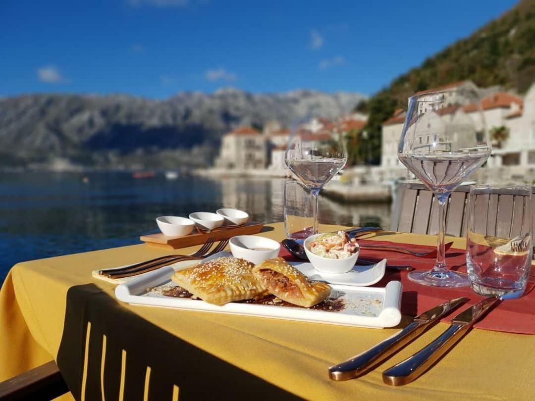 Apartmani Armonia Perast Eksteriør bilde